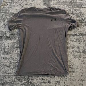 Under Armour Men's Charcoal Tee